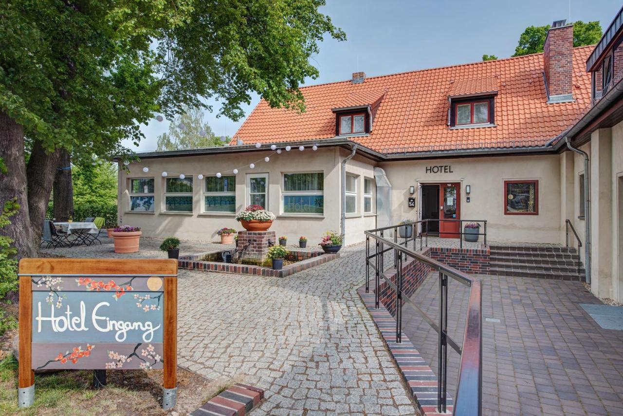 Landhotel Diana Teltow Exterior photo