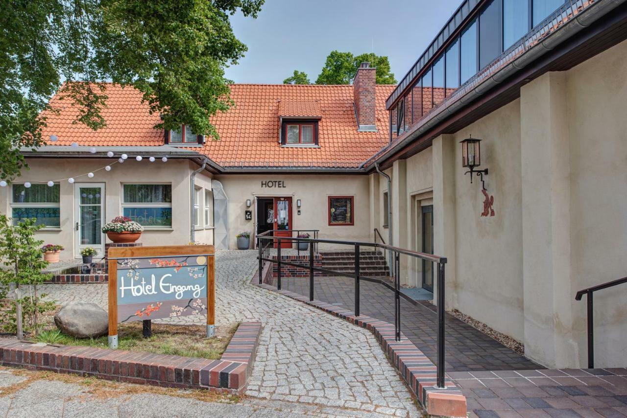Landhotel Diana Teltow Exterior photo